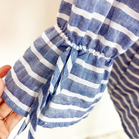 JORDANN BLUE WHITE STRIPE OFF SHOULDER SMOCKED BLOUSE WOMENS SZ MEDIUM - Picture 2 of 7